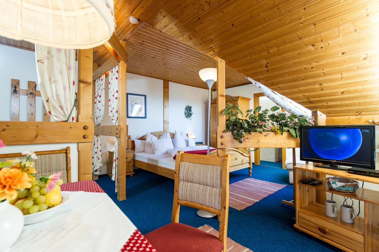 Ferienwohnungen Salmen Pörtschach am Wörthersee Dış mekan fotoğraf